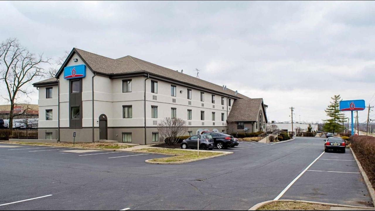 Welcome Suites Спрингдейл Экстерьер фото